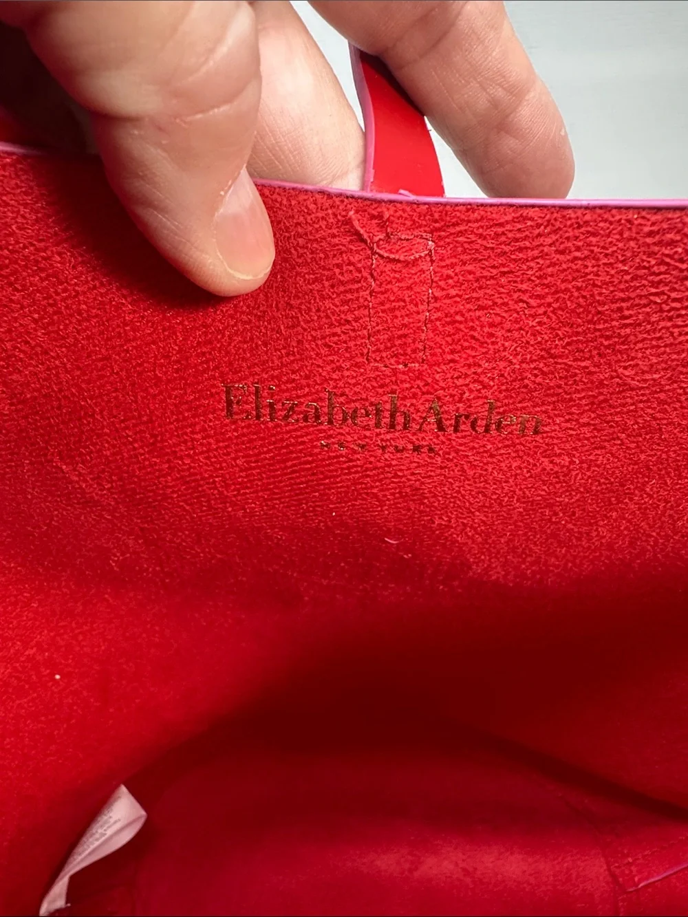 Elizabeth Arden hobo bucket bag
